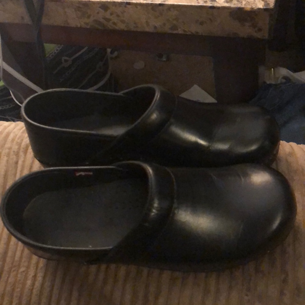 Black Sanita Work Clogs